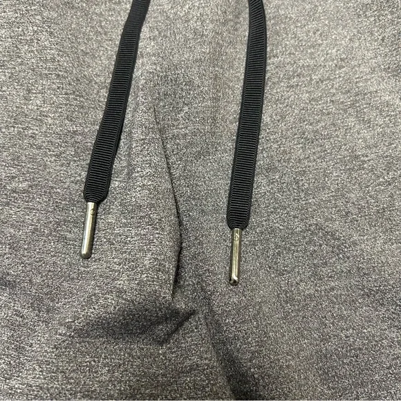 Lululemon On The Fly Pant Full Length 31” Size 8 Heathered Black - Picture 8 of 15